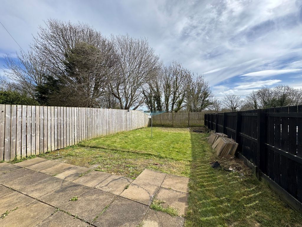 Additional image 17 of 2 bed flat for saleBurnbank Road, Ayr KA7