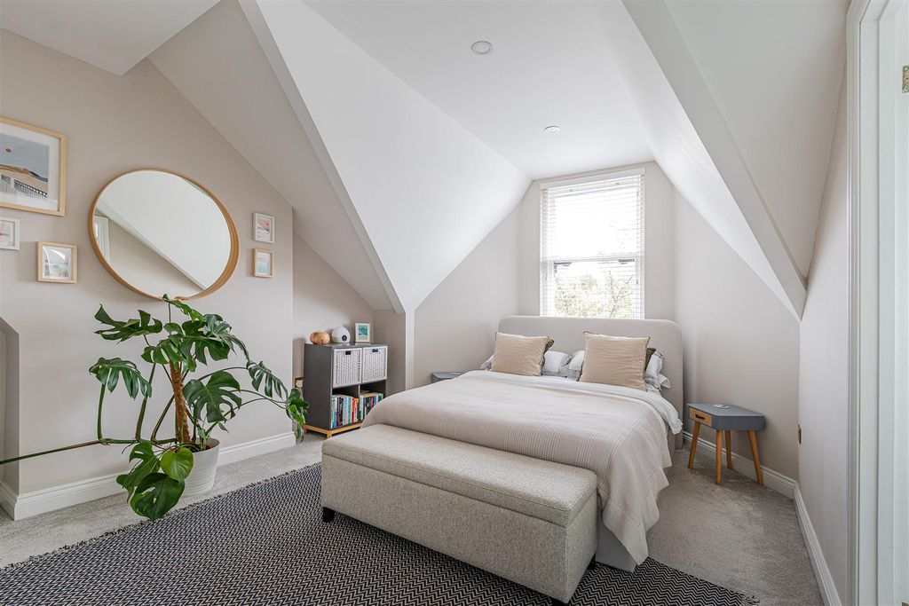 Additional image 18 of 2 bed flat for saleShirley Road, Roath Park, Cardiff CF23