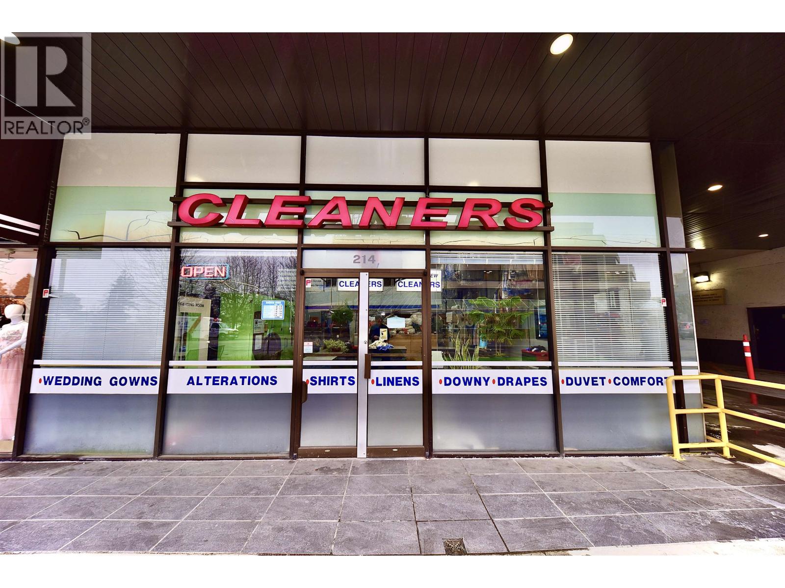 214 Esplanade Avenue West, North Vancouver, BC, V7M1A4