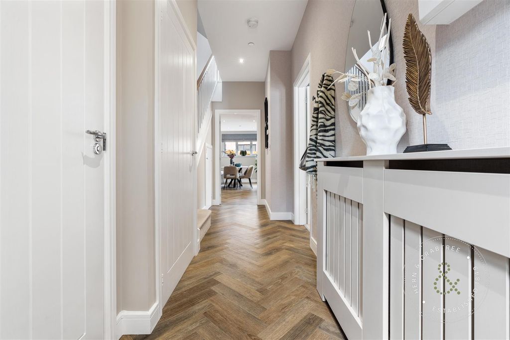 Additional image 14 of 5 bed town house for saleThe Dale, Parc Llandaf, Llantrisant Road, Llandaff, Cardiff CF5