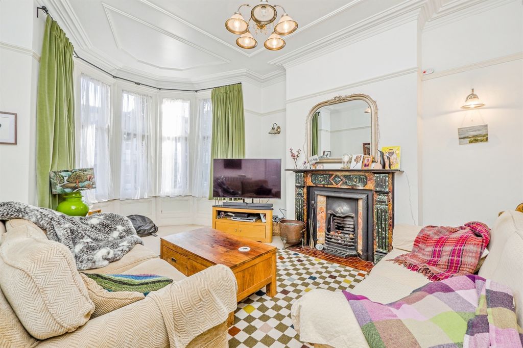 Additional image 4 of 4 bed terraced house for saleShirley Road, Roath Park, Cardiff CF23