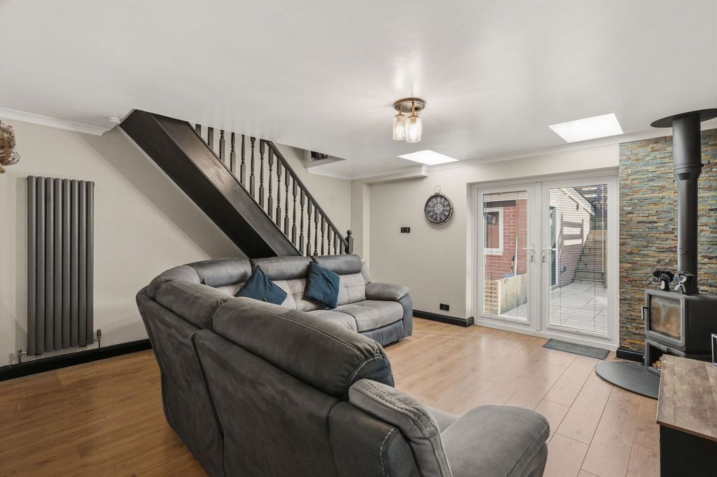 Additional image 7 of 2 bed semi-detached bungalow for saleChester Close, New Inn NP4