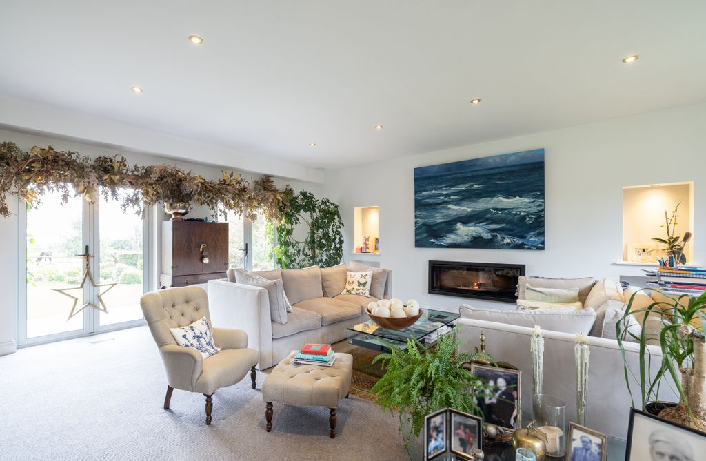 Additional image 10 of 7 bed detached house for saleLes Charrieres Malorey, St. Lawrence, Jersey JE3