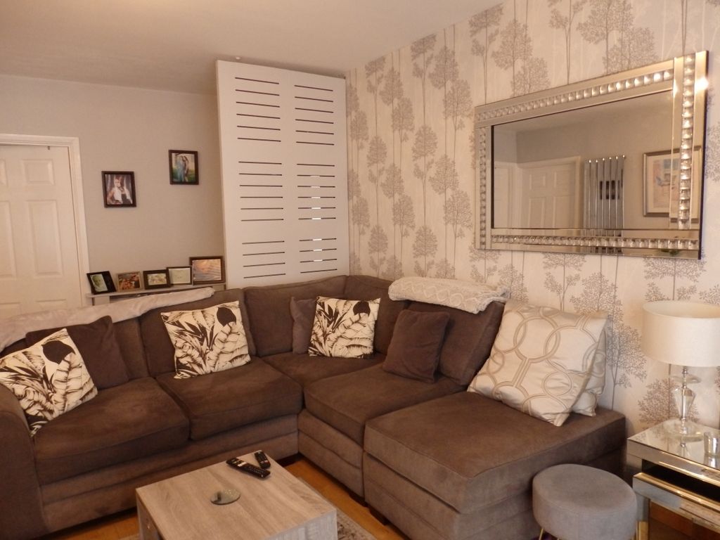 Additional image 5 of 2 bed flat for saleGlan Y Nant Road, Cardiff CF14