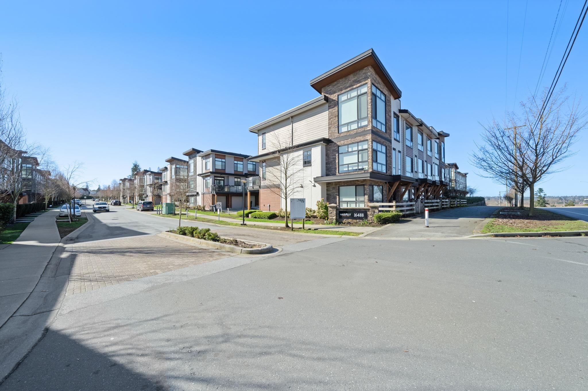 164-16488 64 Avenue, Surrey, BC, V3S 6X6