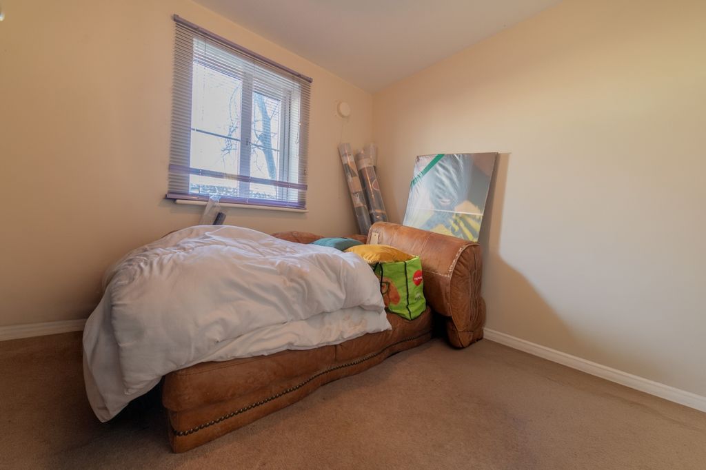 Additional image 11 of 3 bed end terrace house for saleHeol Dewi Sant, Heath CF14