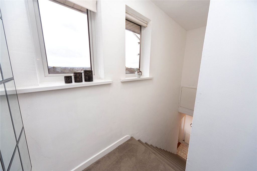 Additional image 6 of 3 bed maisonette for saleHampton Court, Brandreth Road, Cardiff CF23