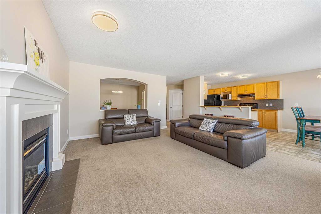 Additional image 5 of 91 Bridlecrest Street SW, Calgary, AB, T2Y 4Y8