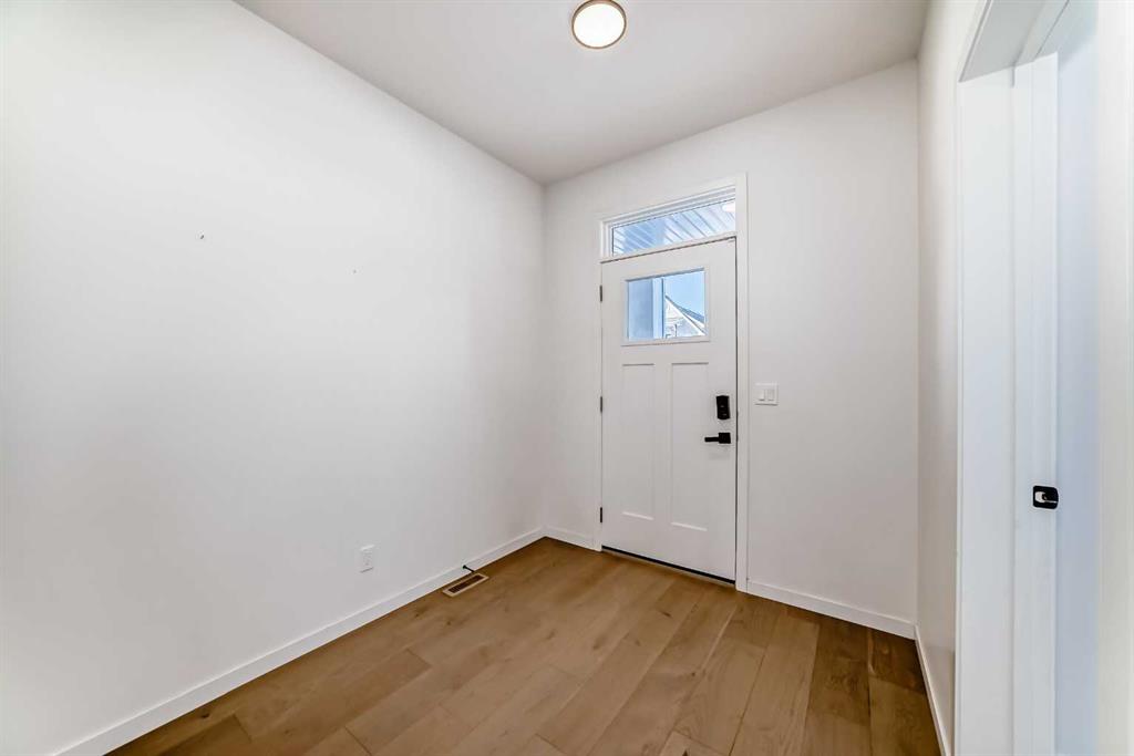Additional image 3 of 120 Seton Villas SE, Calgary, AB, T3M 3L9