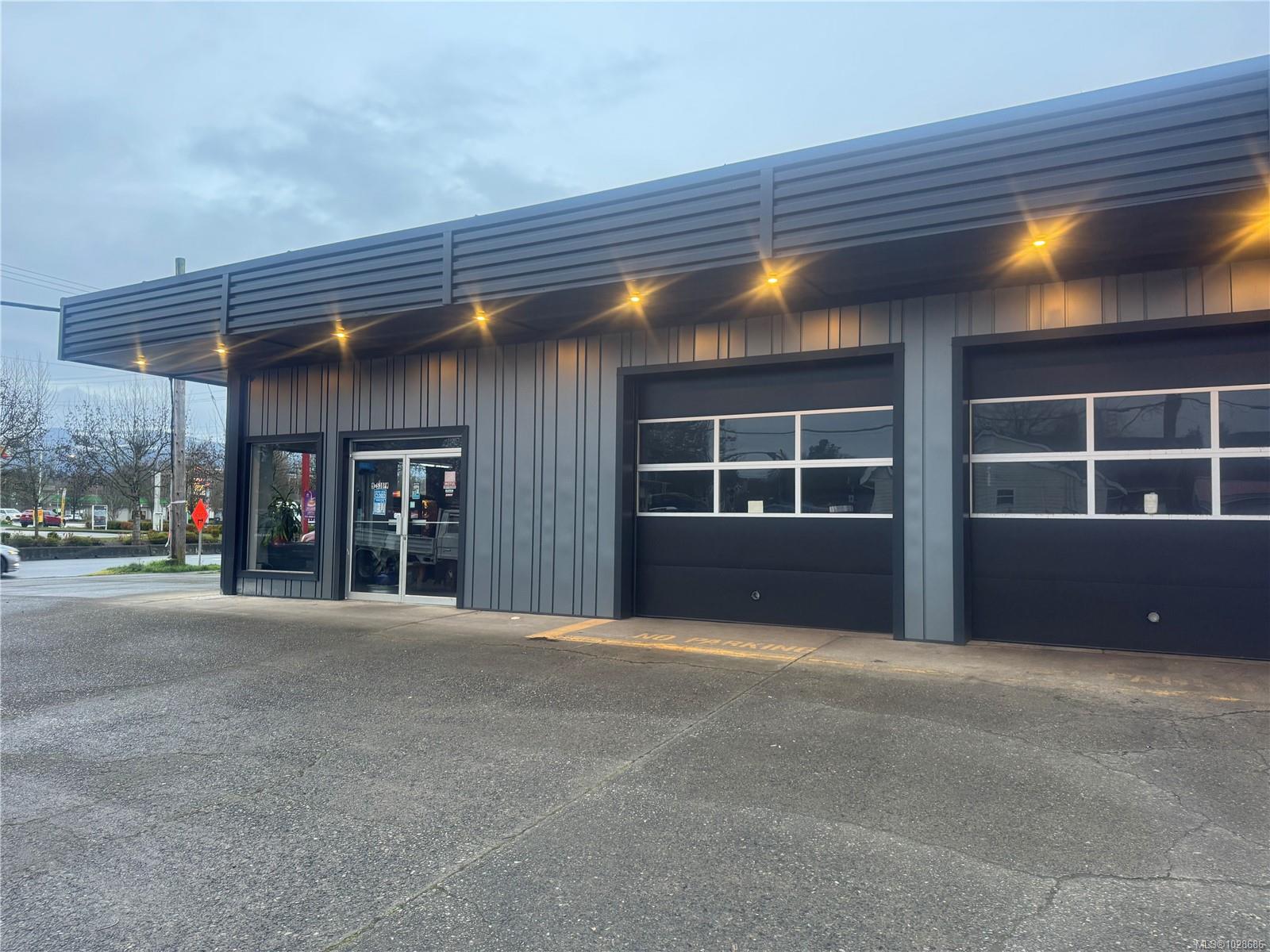 555 Coronation Avenue, Duncan, BC, V9L 2T6