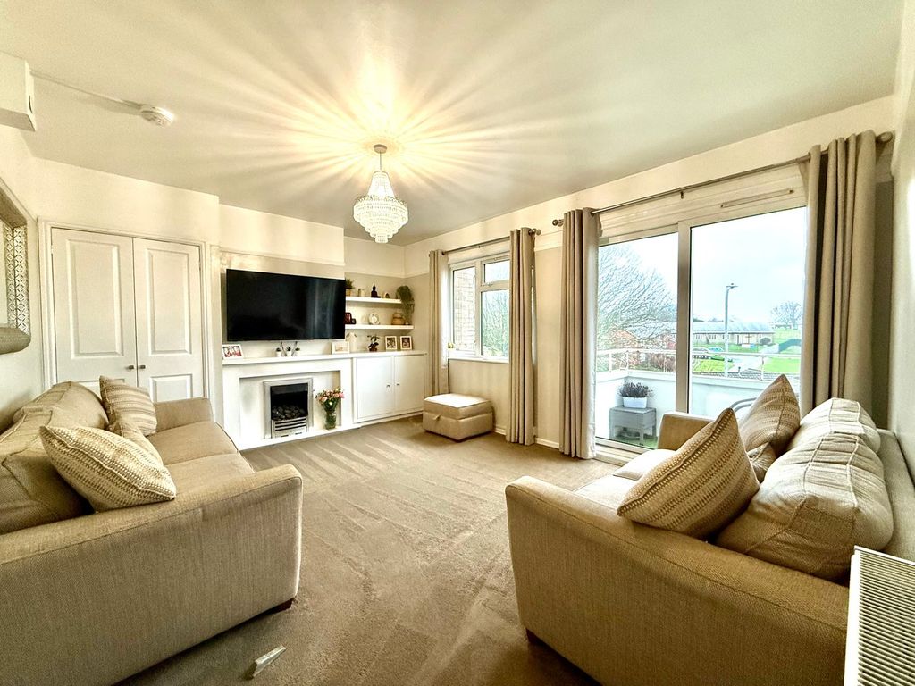Additional image 3 of 2 bed flat for saleShakespeare Crescent, Newport NP20