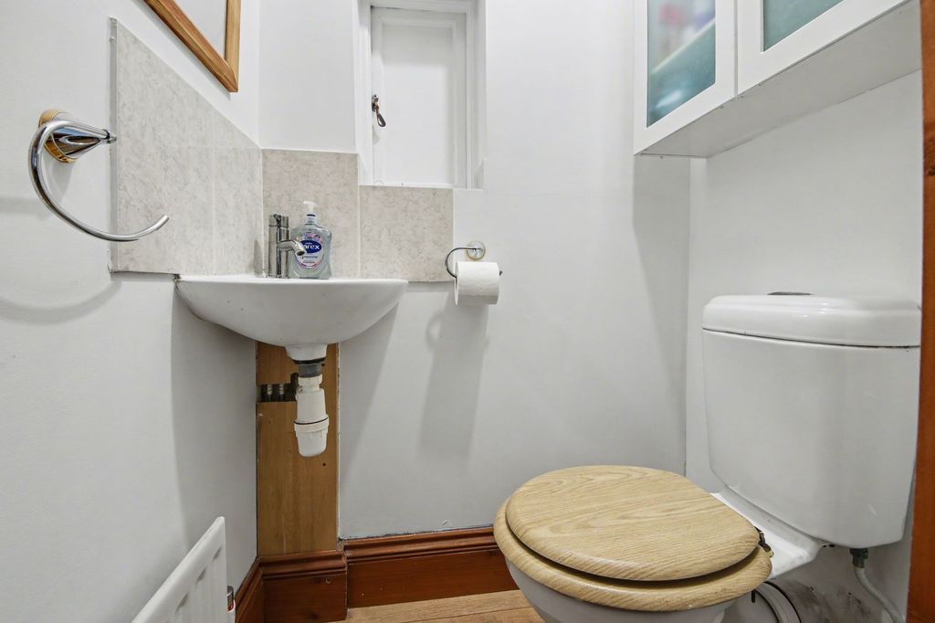 Additional image 10 of 3 bed detached house for saleBitterne Way, Bitterne SO19