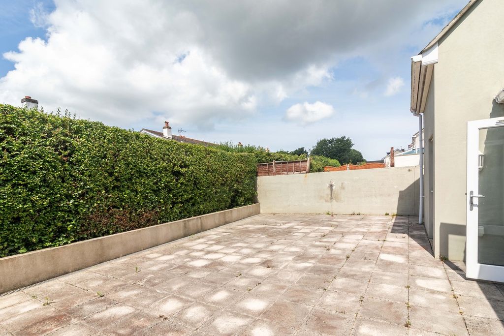 Additional image 21 of 3 bed semi-detached house for saleLa Pouquelaye, St Helier JE2