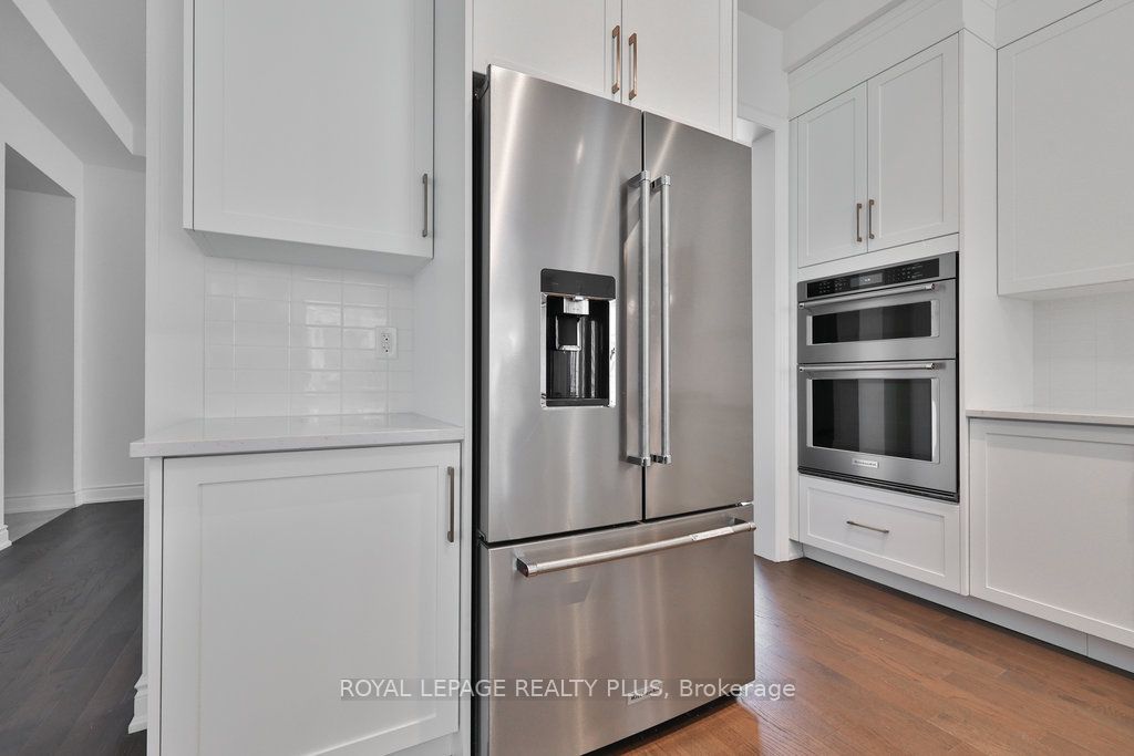 Additional image 6 of 1327 Wheat Boom Drive, Oakville, ON, L6H 7Z6