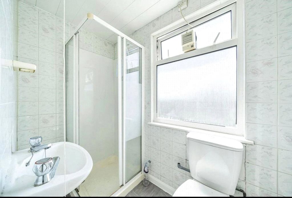 Additional image 11 of 4 bed semi-detached house for saleWakemans Hill Avenue, London NW9