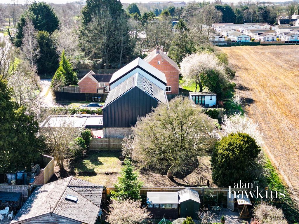 Additional image 6 of Land for saleThe Green, Lyneham 4 SN15