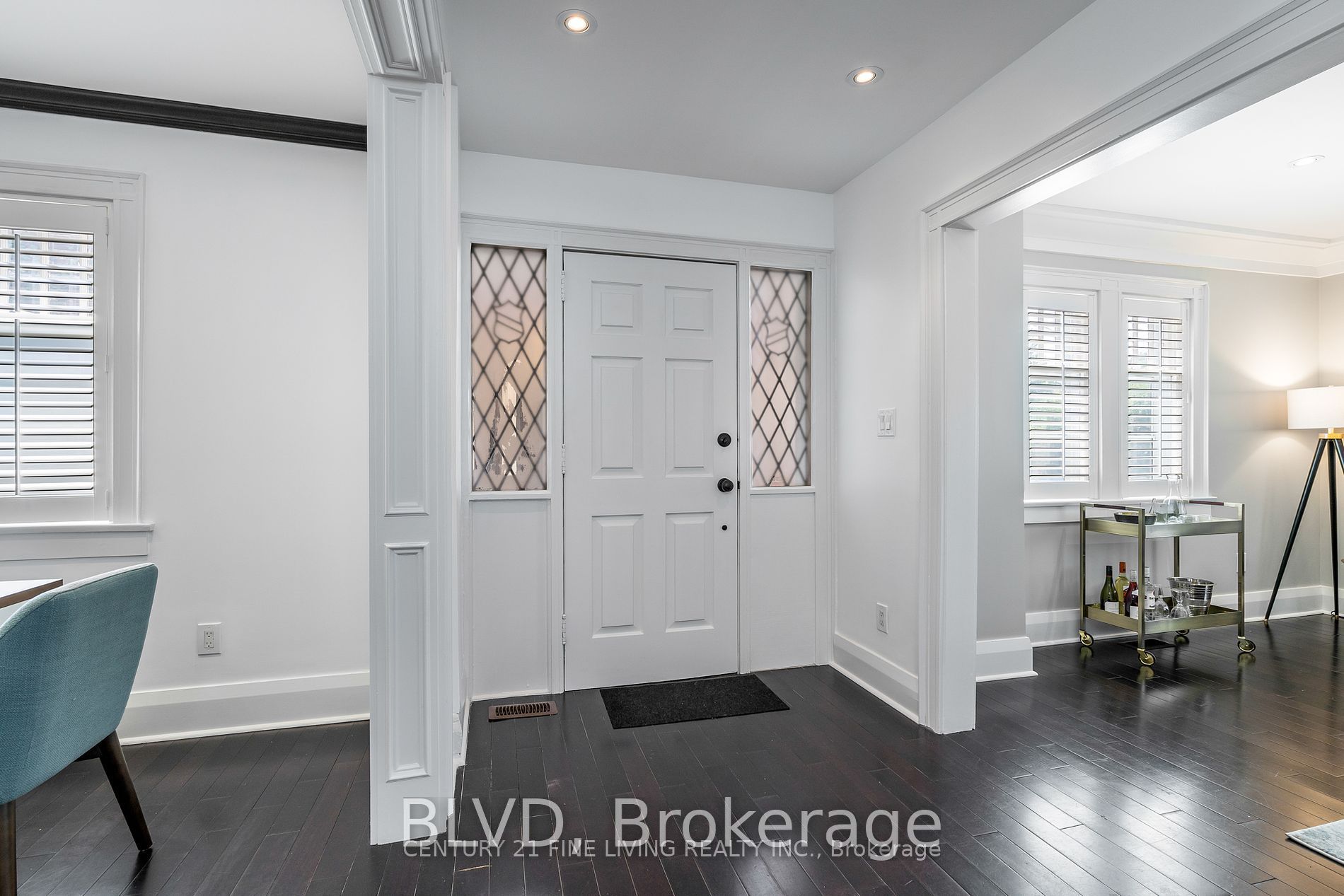9 Maxwell Avenue, Toronto, ON, M5P 2B4 photo 3