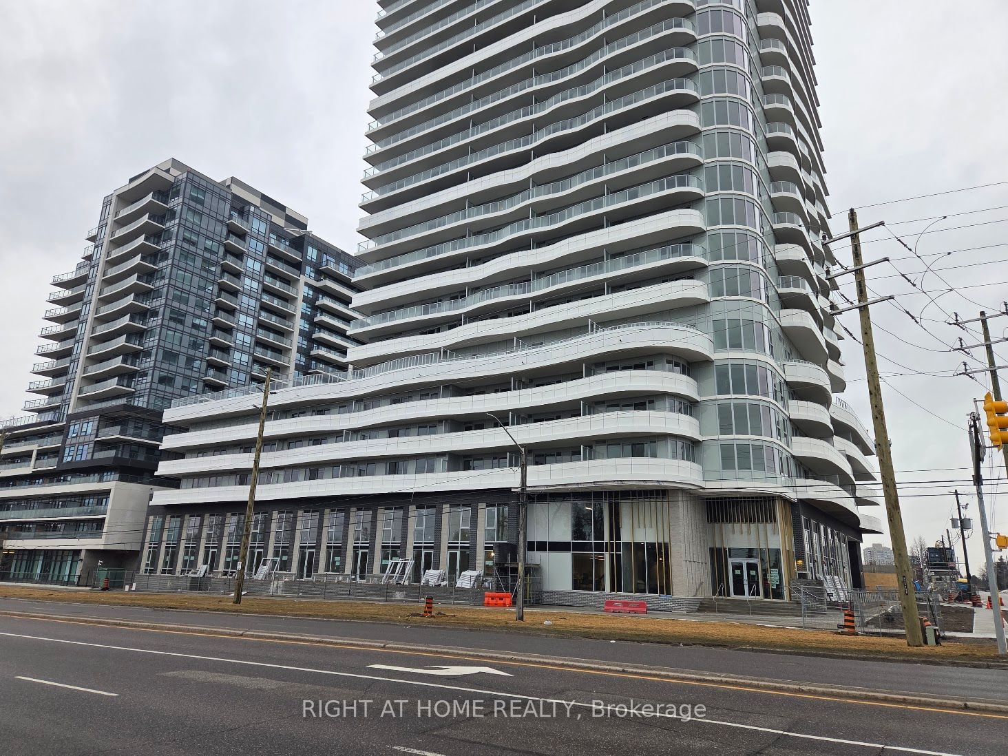 216-1010 Sandy Beach Road, Pickering, ON, L1W 0C7 photo 3