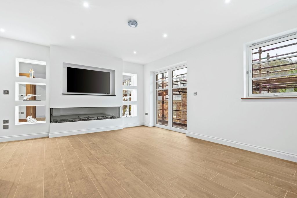 Additional image 15 of 3 bed property for saleCranworth Mews, St Helier JE2
