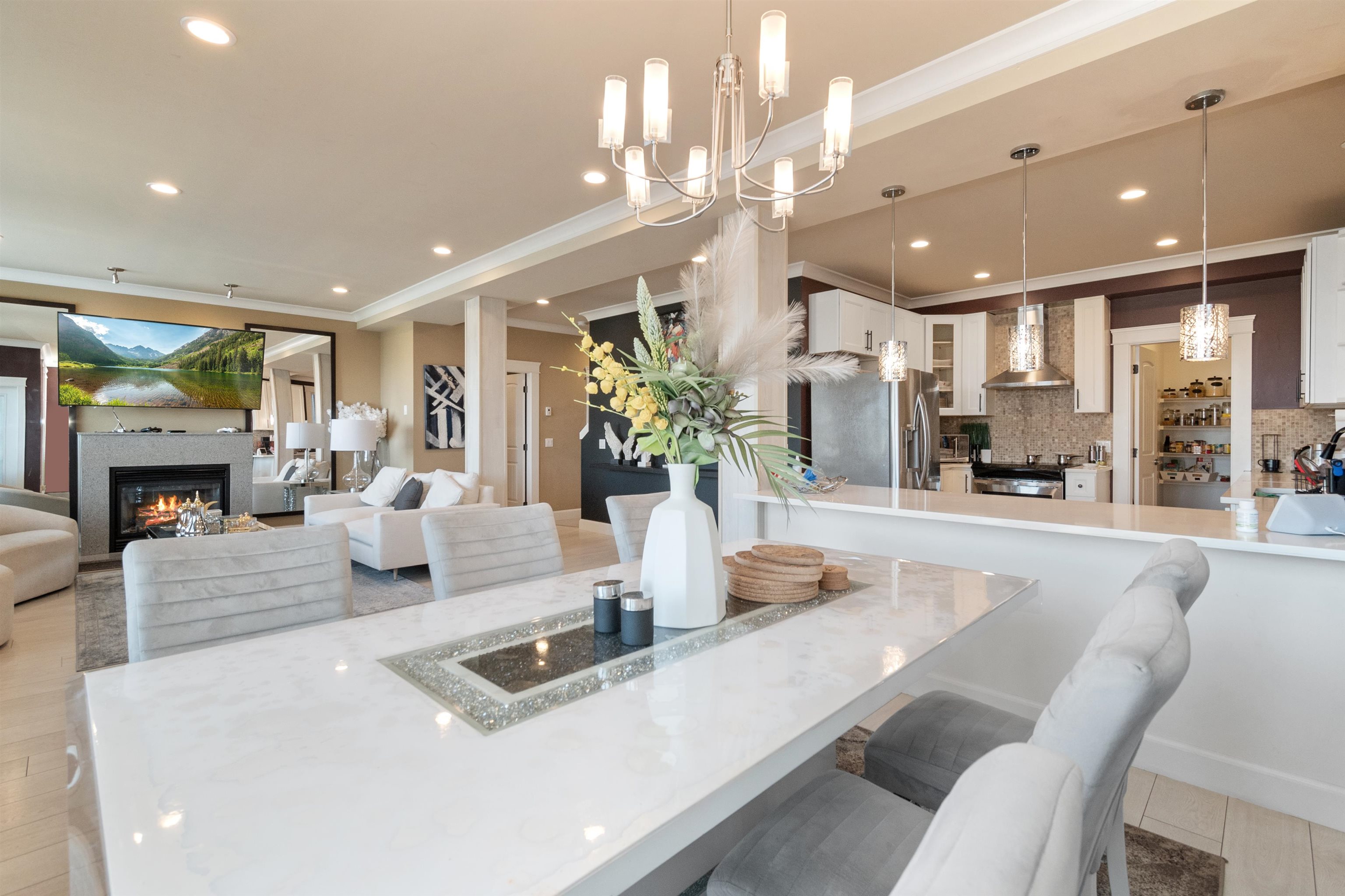 47202 Skyline Drive, Chilliwack, BC, V2R 0R4 photo 5