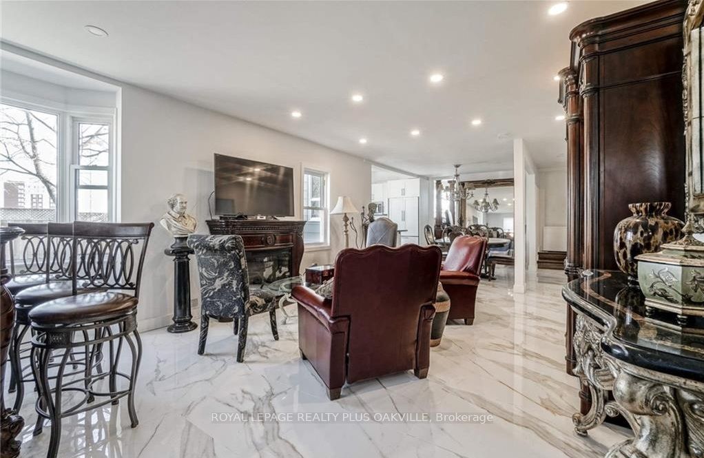 Additional image 5 of 564 Lyons Lane, Oakville, ON, L6J 2Y1