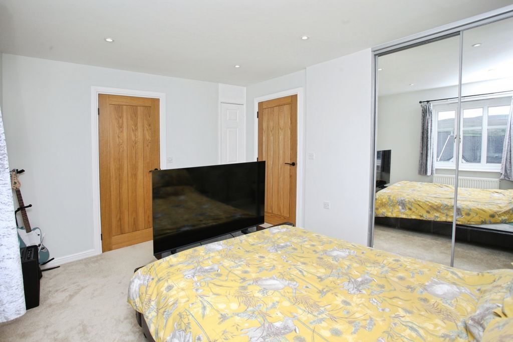 Additional image 30 of 3 bed town house for saleLakeside Close, Ebbw Vale NP23