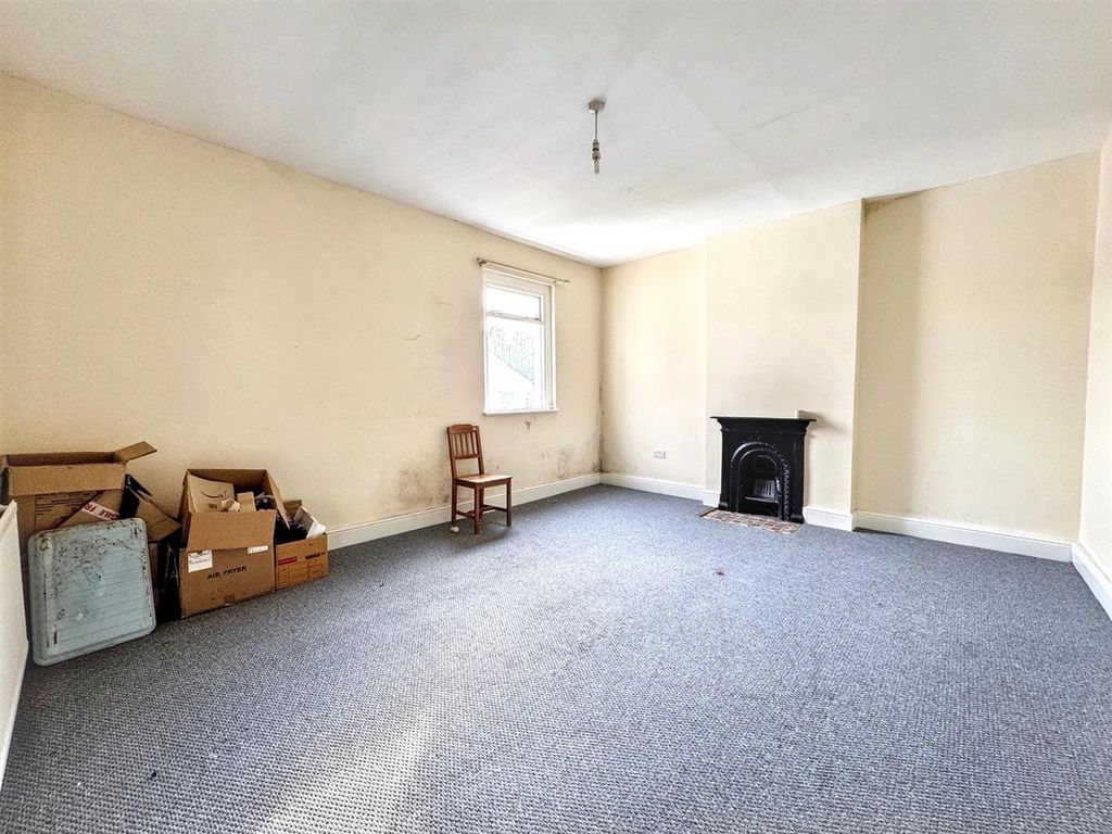 Additional image 10 of 2 bed flat for salePreston Avenue, Newport NP20