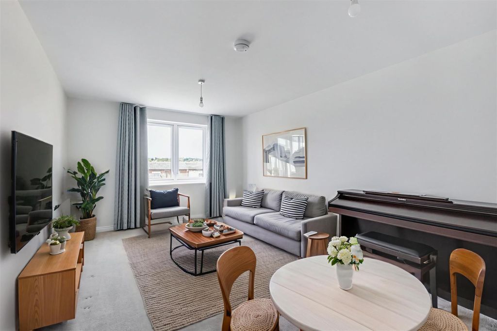 Additional image 2 of 1 bed flat for saleGilbert Lodge, 2 Wilmot Lane, Beeston NG9
