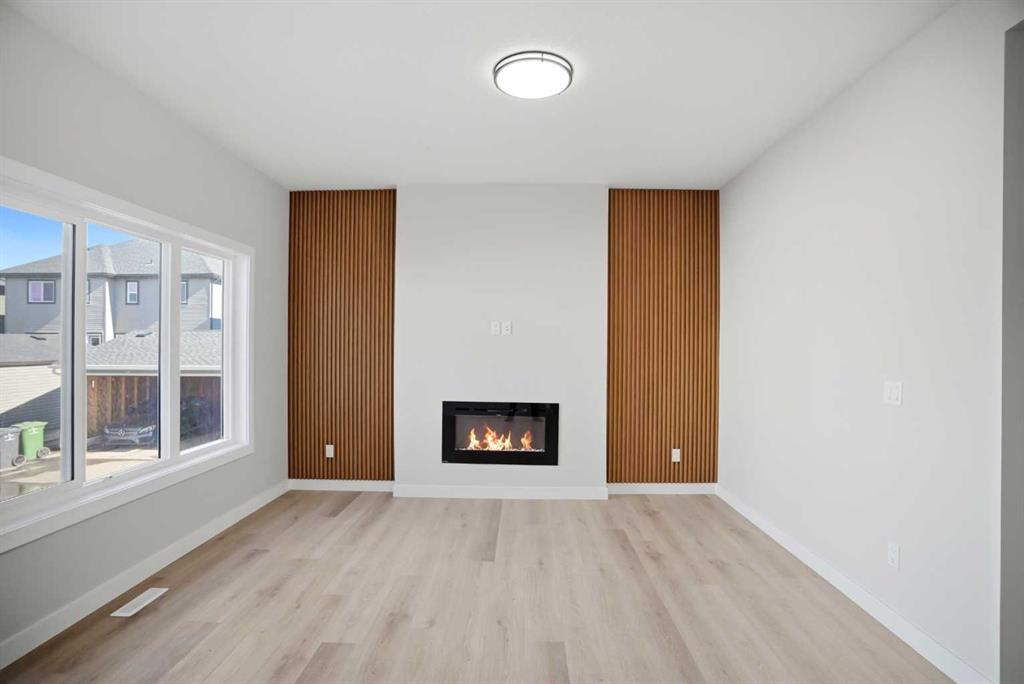Additional image 6 of 109 Corner Glen Green NE, Calgary, AB, T3N 2P7
