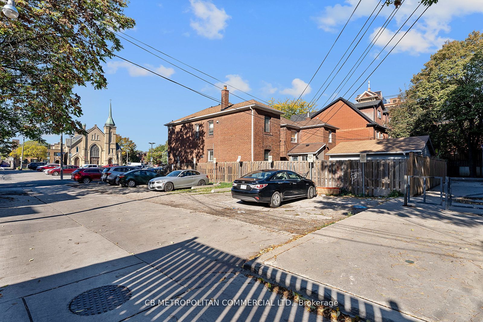 Additional image 3 of 15 Augusta Avenue, Toronto, ON, M5T 2K7