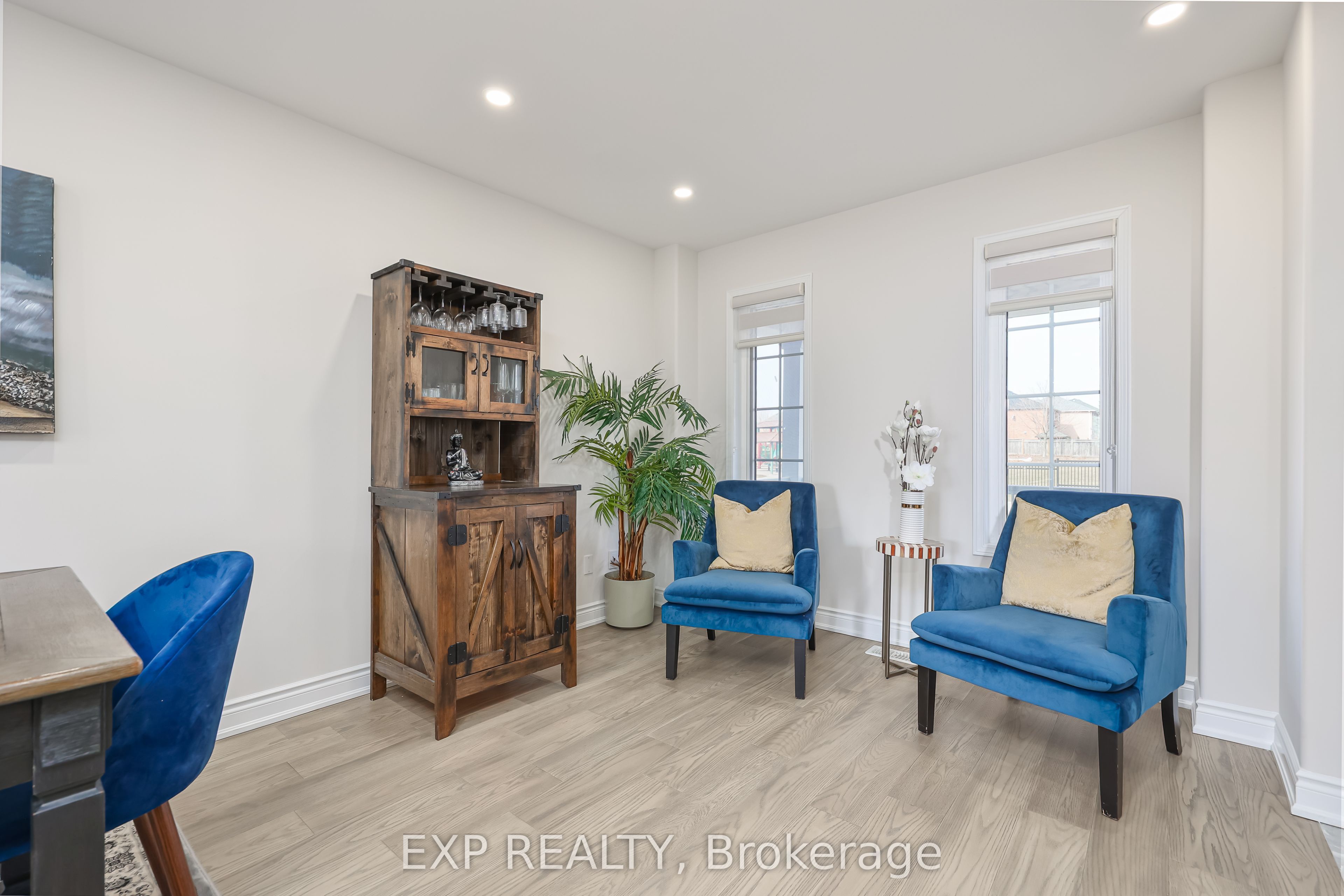 Additional image 6 of 2210 Fairmount Drive, Oakville, ON, L6M 5J5