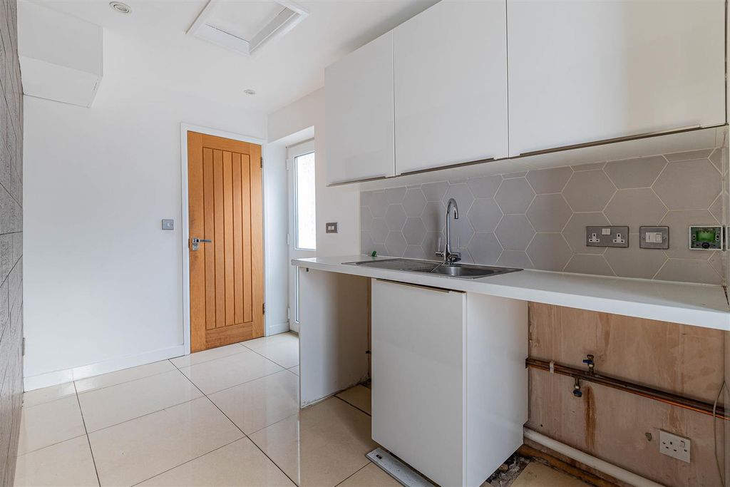 Additional image 15 of 4 bed detached house for saleBronwydd Close, Penylan, Cardiff CF23