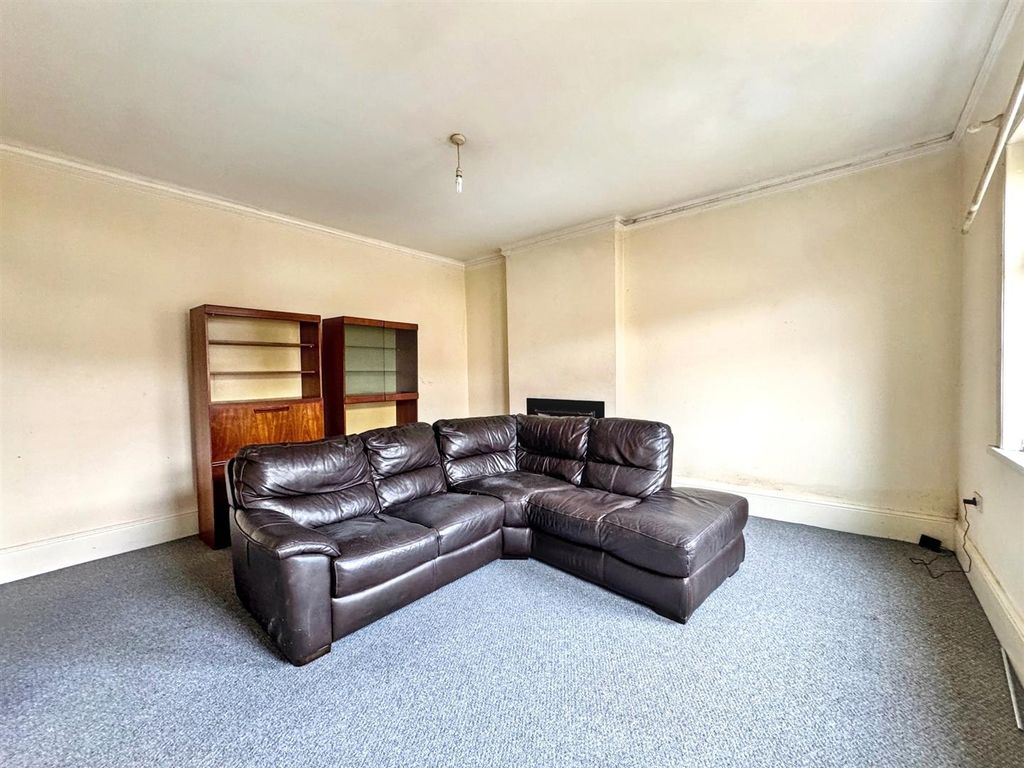 Additional image 7 of 2 bed flat for salePreston Avenue, Newport NP20