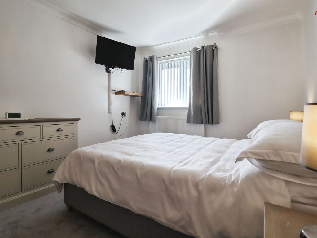 Additional image 8 of 2 bed flat for saleWentloog Road, Rumney, Cardiff CF3