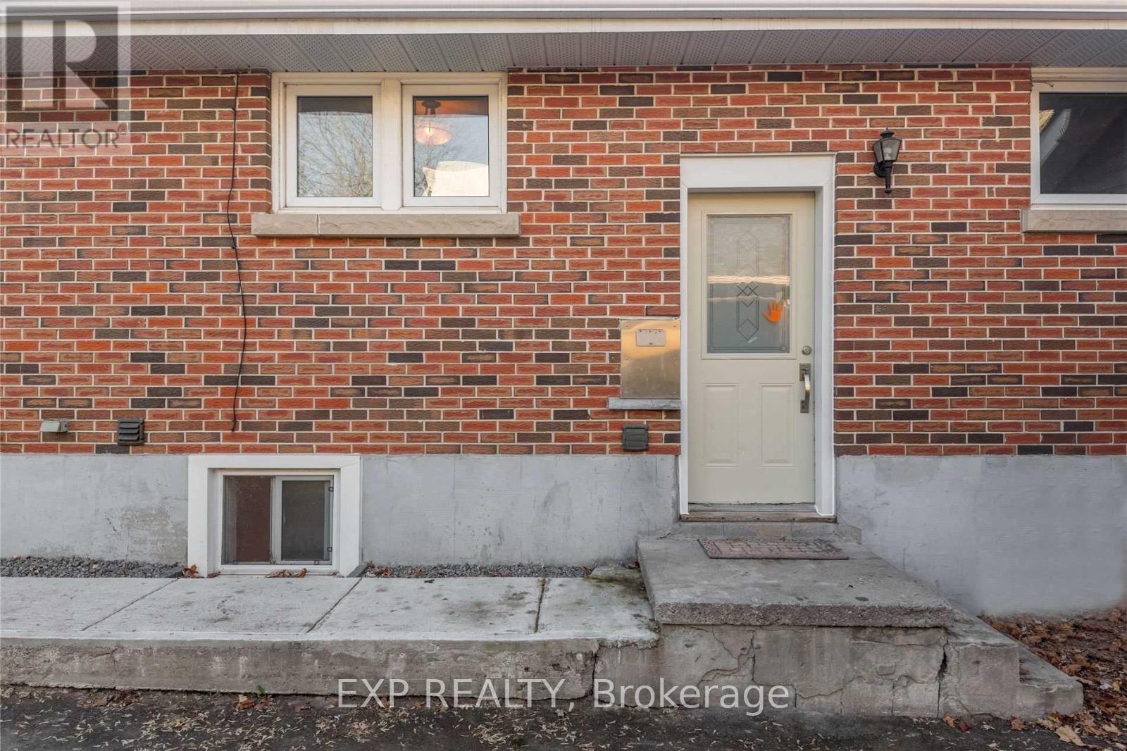 Additional image 2 of 34 South Street, Orillia, ON, L3V3S9