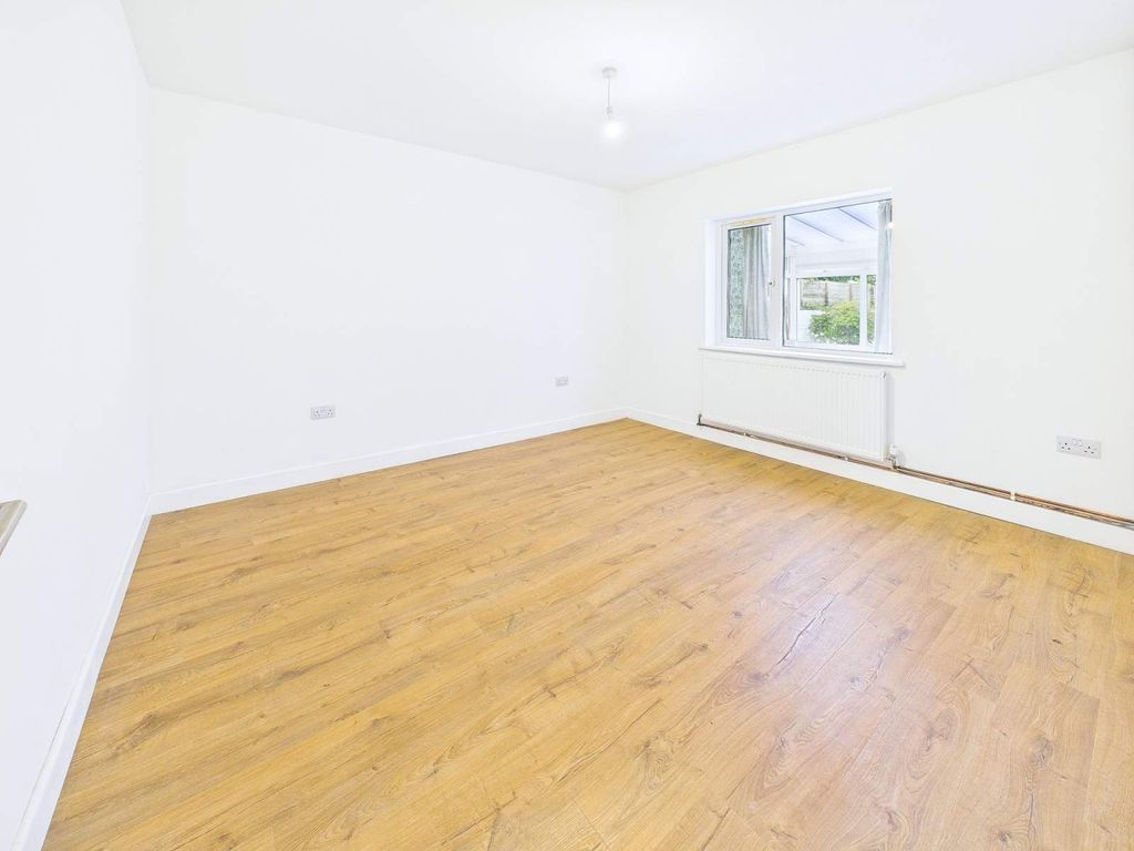 Additional image 12 of 2 bed detached bungalow for salePantmawr Road, Rhiwbina, Cardiff. CF14