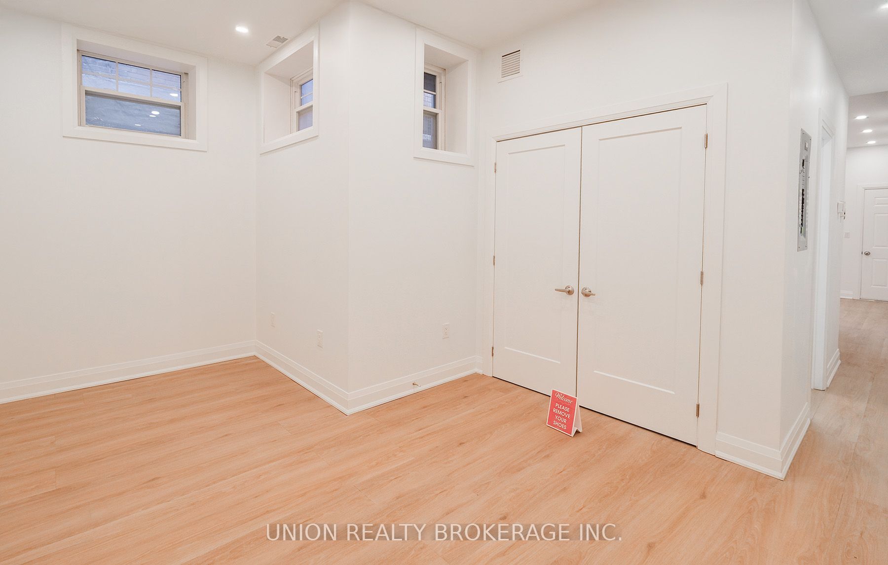 2-85 Beech Avenue, Toronto, ON, M4E 3H5 photo 5