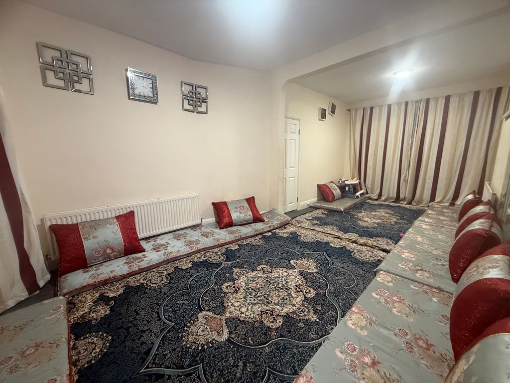 Additional image 3 of 3 bed end terrace house for saleWakemans Hill Avenue, London NW9