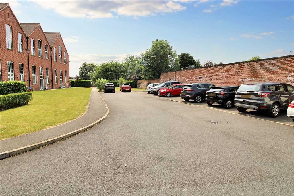 Additional image 23 of 2 bed flat for saleCentenary Court, Devonshire Drive, Eastwood, Nottingham NG16