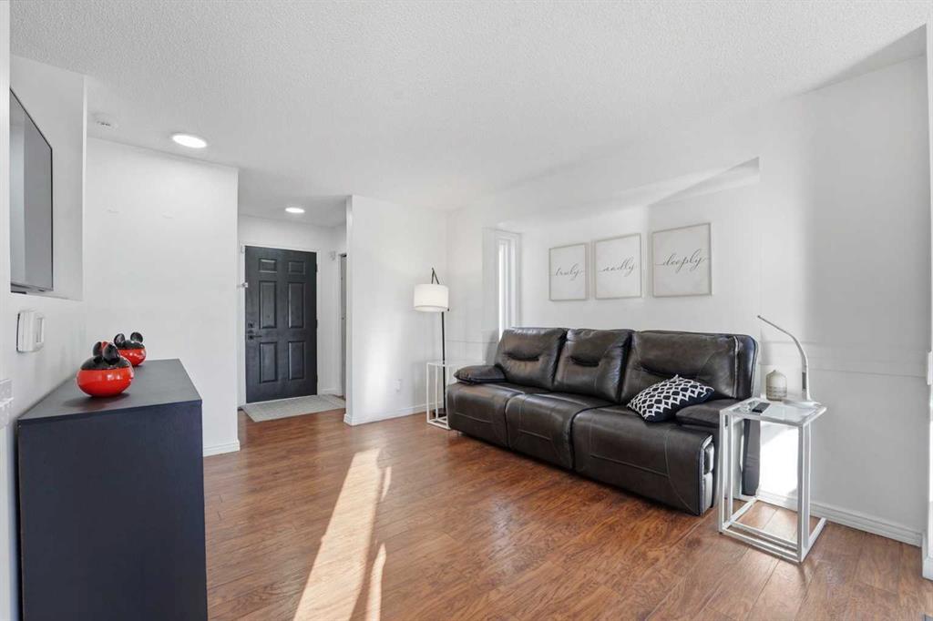 Additional image 5 of 145 Harvest Glen Way NE, Calgary, AB, T3K 4J4