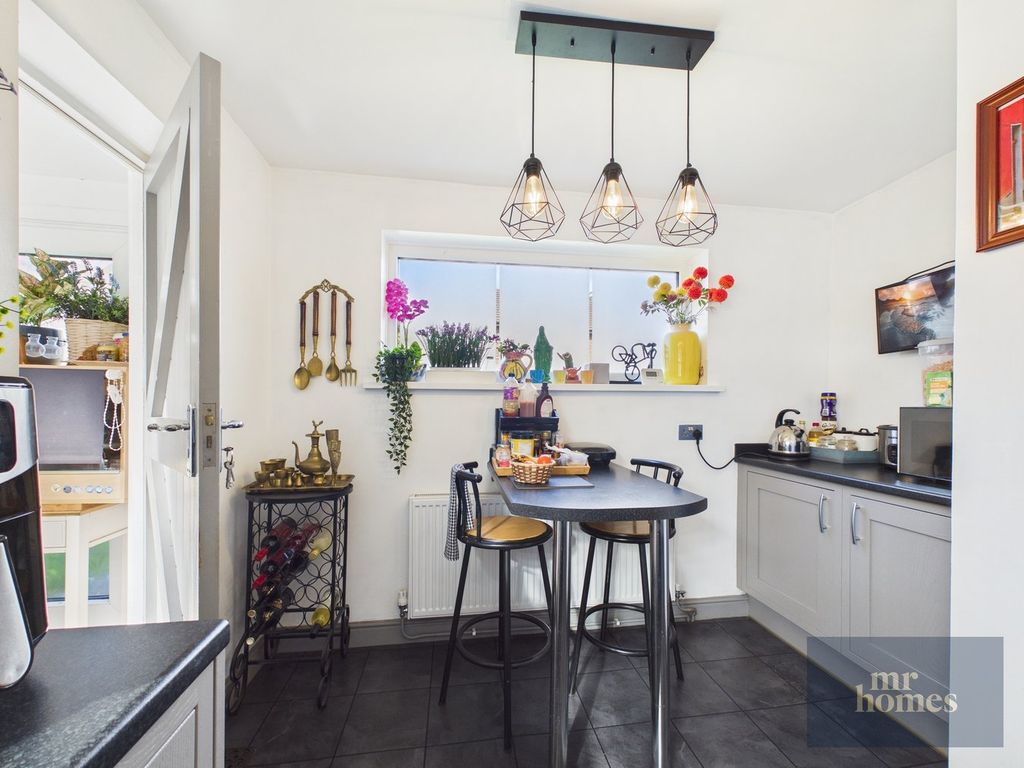Additional image 24 of 3 bed semi-detached house for salePeach Place, Fairwater, Cardiff CF5