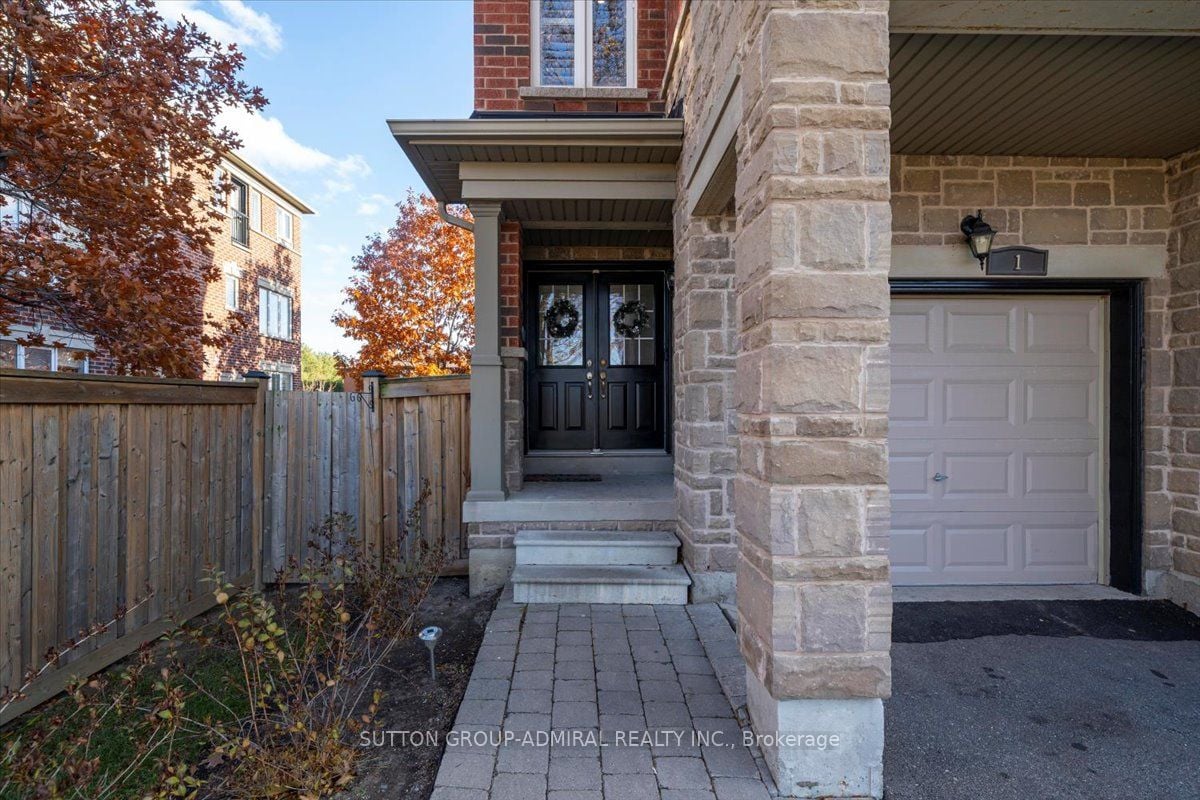 Additional image 2 of 1-2600 Glengarry Road, Mississauga, ON, L5C 0A2