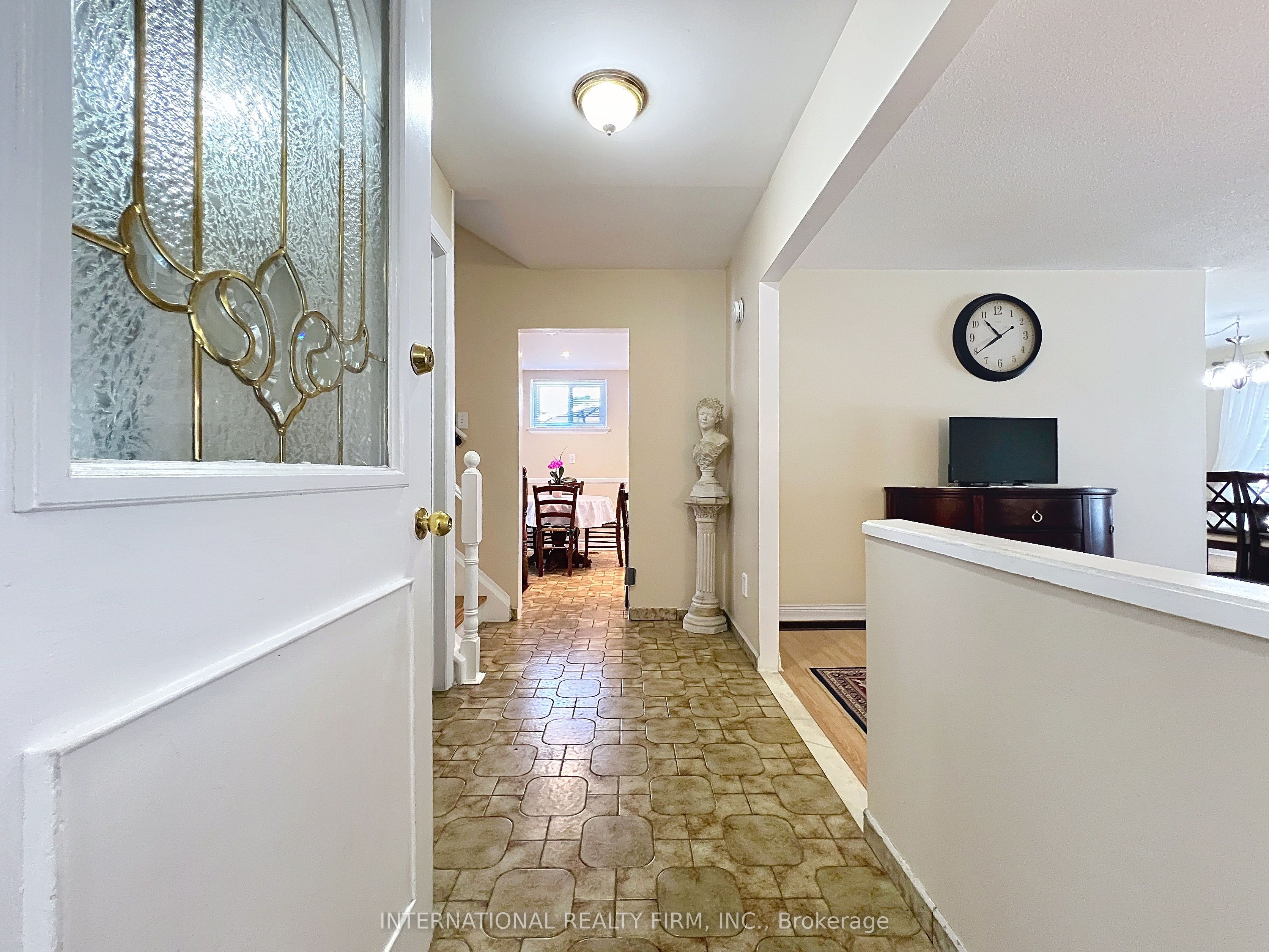 Additional image 3 of 3602 Dunrankin Drive, Mississauga, ON, L4T 1V9