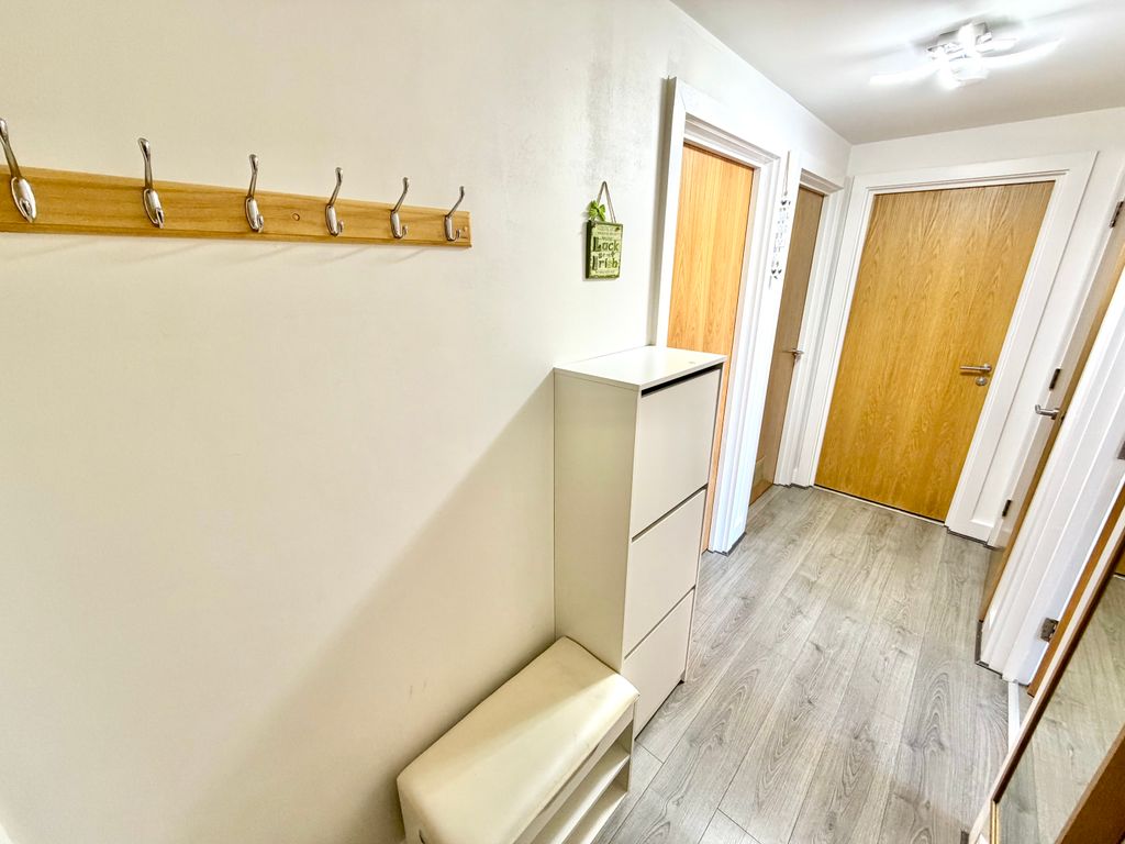 Additional image 7 of 2 bed flat for saleCowbridge Road East, Cardiff CF11