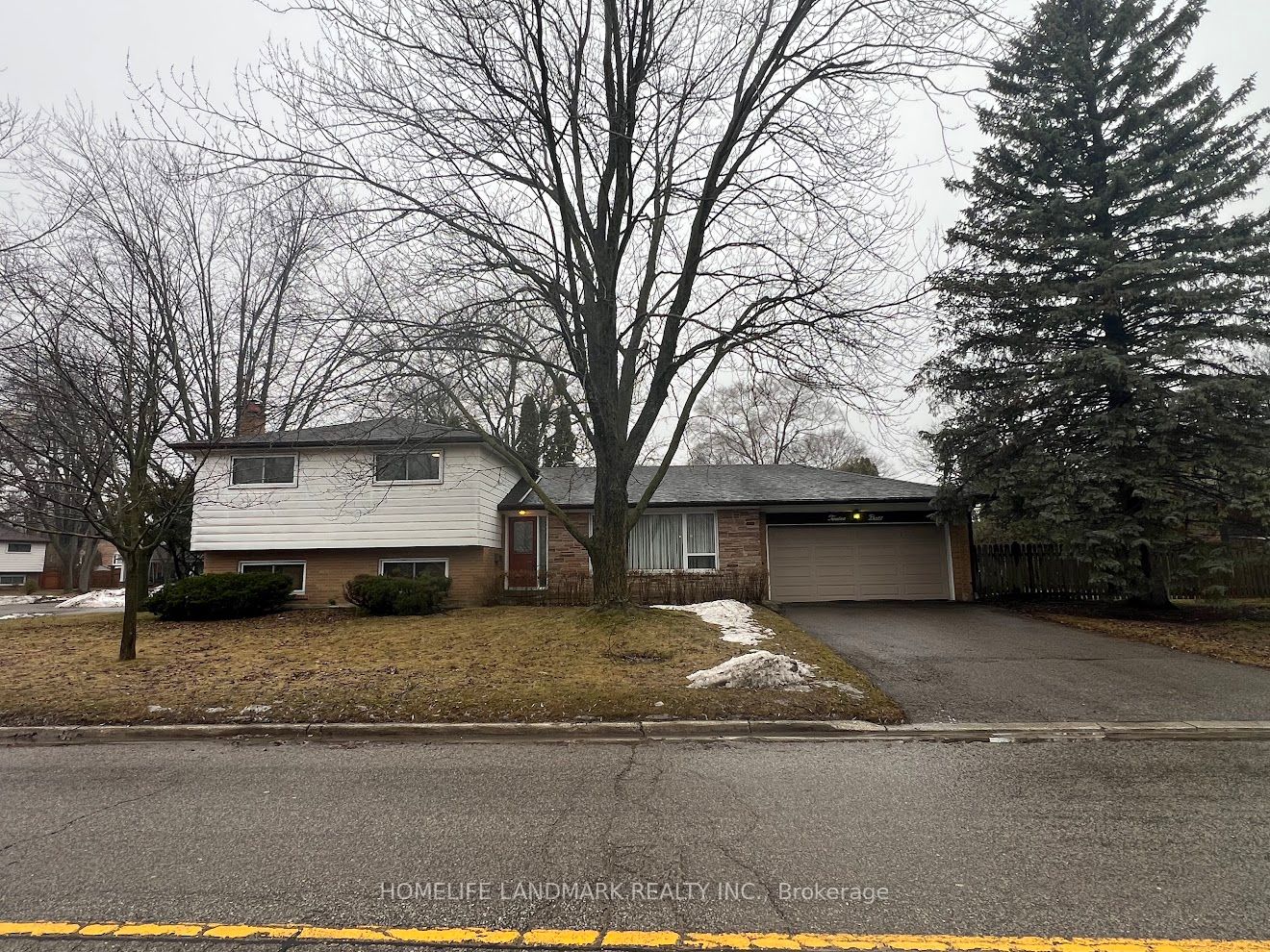 12 Pratt Circle, Markham, ON, L3R 1Y2