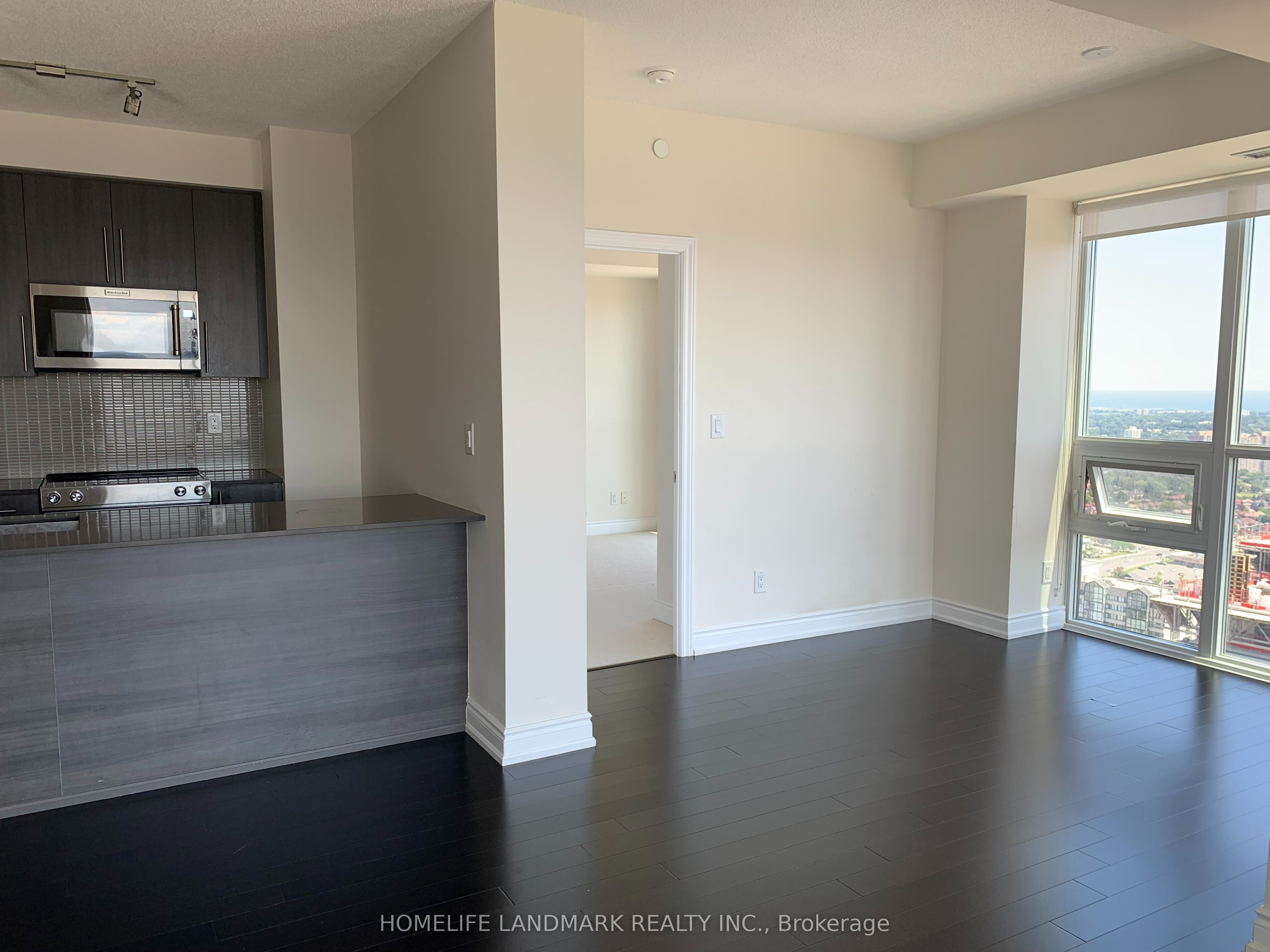 Additional image 4 of 3810-4011 Brickstone Mews, Mississauga, ON, L5B 0J7
