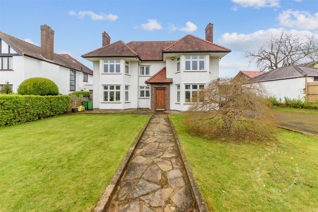 4 bed detached house for saleLlandennis Avenue, Cyncoed, Cardiff CF23