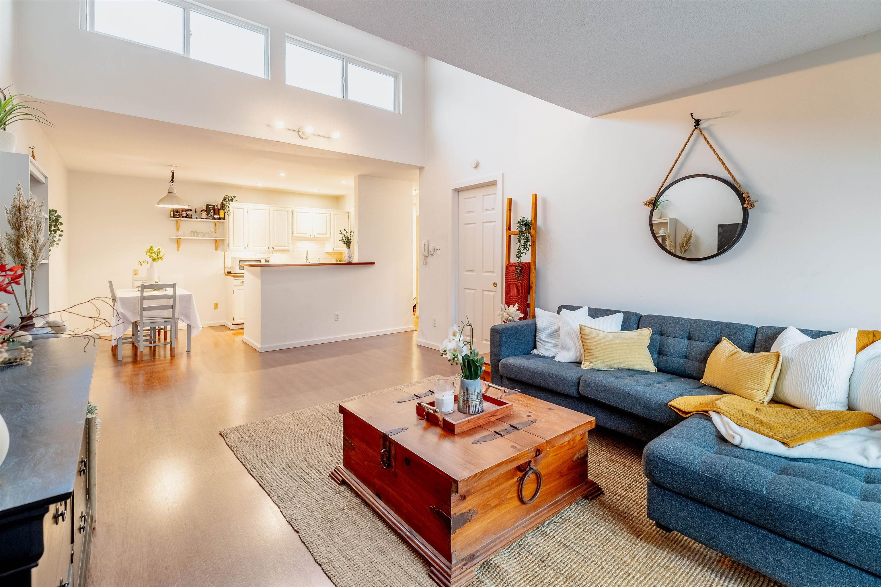 319 - 206 15th Street, North Vancouver