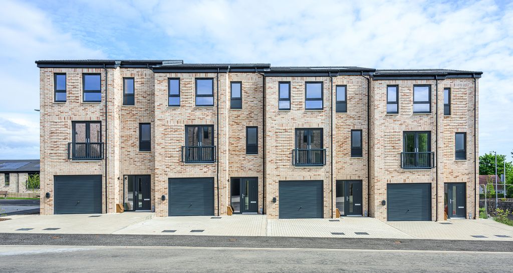 Additional image 21 of 4 bed end terrace house for saleThe Scholars, Madeira Street, Greenock PA16