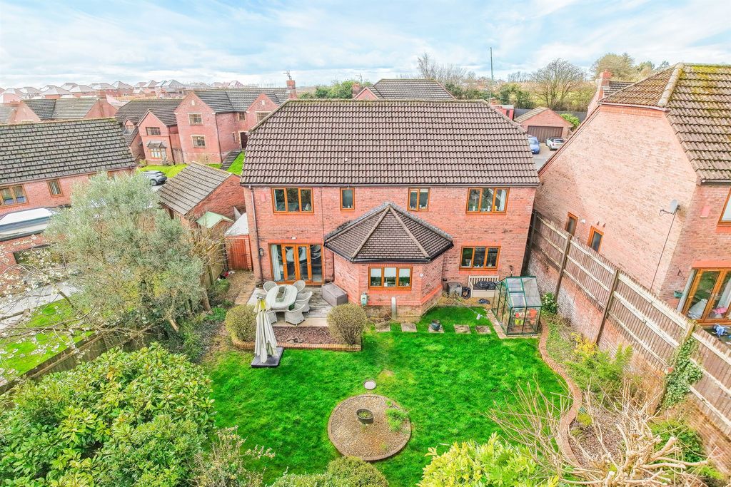 Additional image 19 of 4 bed detached house for salePilgrim Close, Radyr, Cardiff CF15